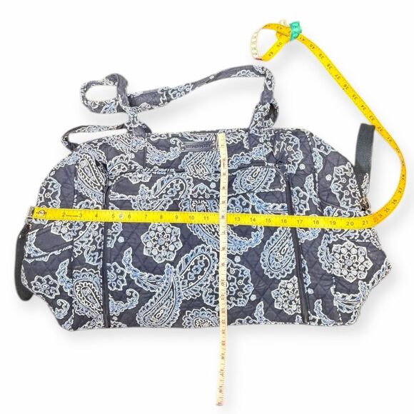 VERA BRADLEY Women’s Blue & White Collegiate Penn State “Blue Bandana” Quilted S - Picture 3 of 9